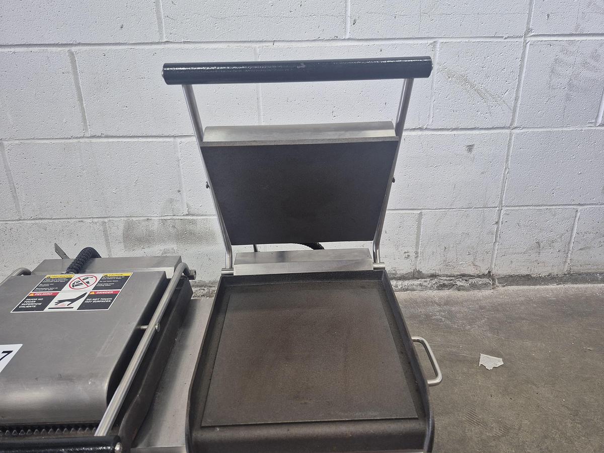 Used Star Manufacturing International Lang Panini Grill