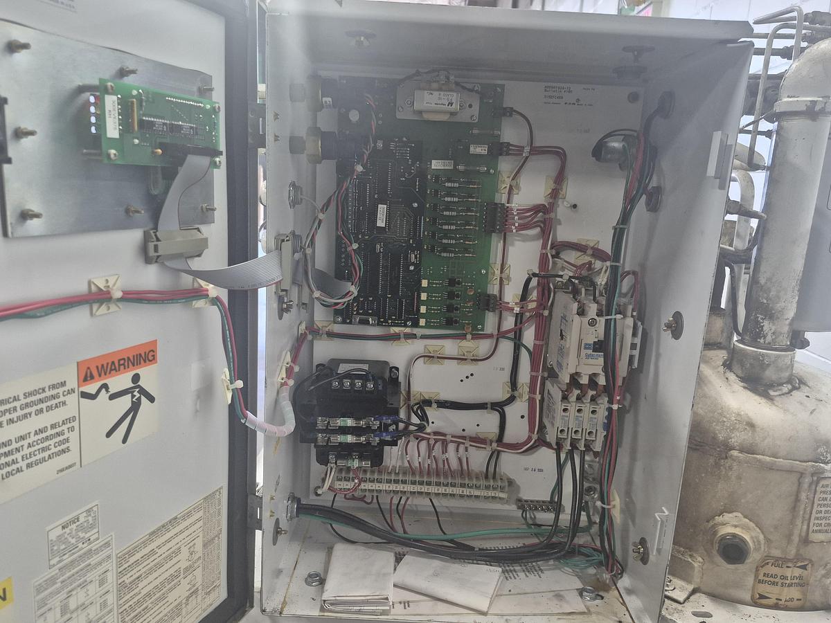 Used Gardner Denver Electra-Saver II Rotary Screw Air Compressor