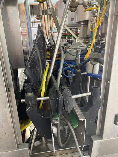 Used AVE Rotary Bottle Filling & Capping Machine