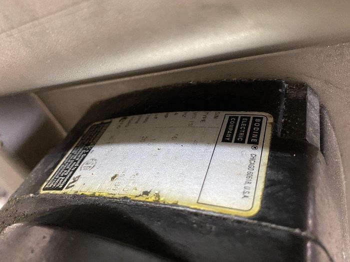 Used Loma IQ2 Metal Detector