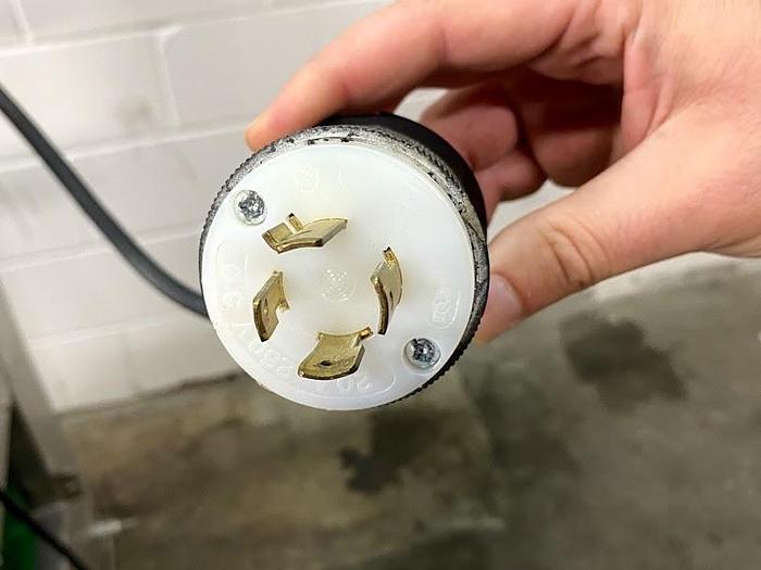 Used Dominioni P&P TN250 Pasta Cutter