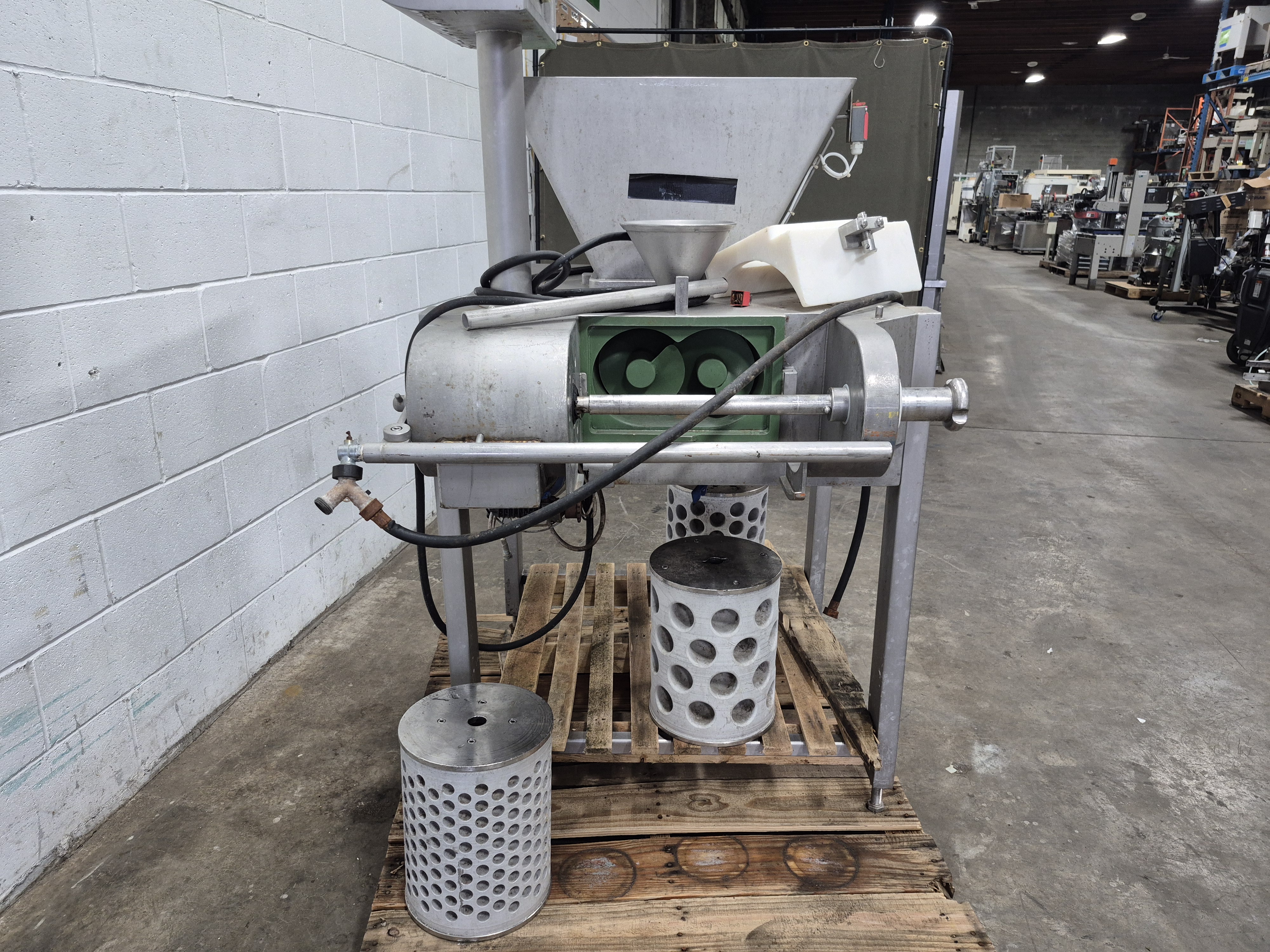 Used Cheese Molder