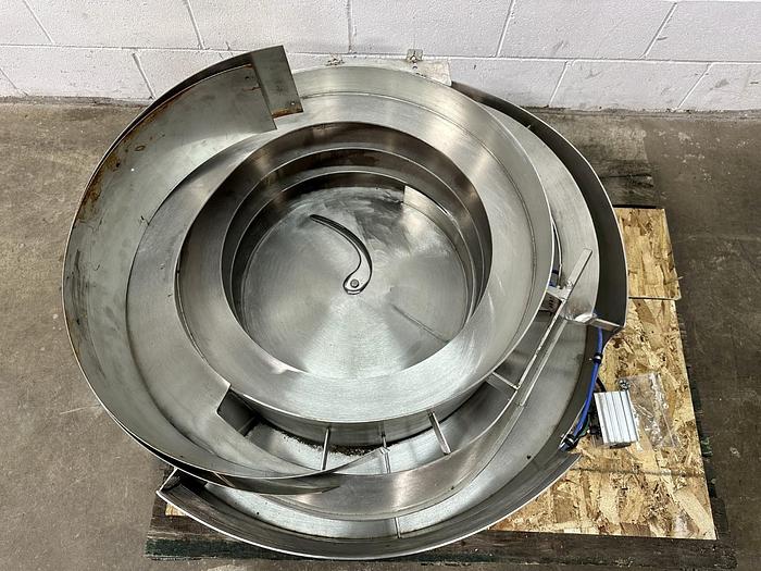 Used Vibratory Bowl Feeder