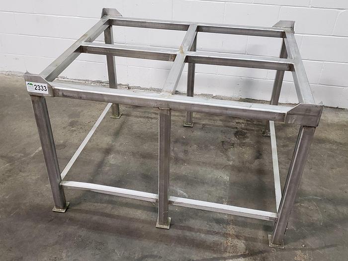 Used SS Tank Stand