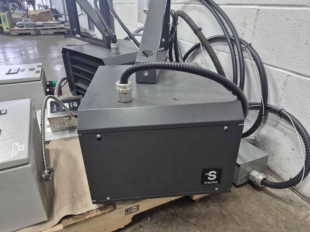 Used Dual Unit Heater System w/ Thermostat & C02 Detector 