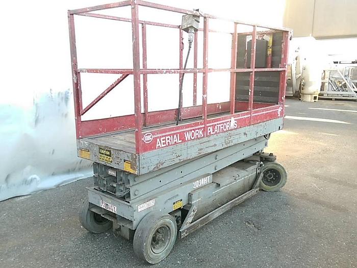 Used MEC Naro 2034HT Scissor Lift