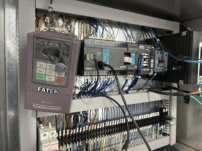 Used 6-Head Bottle Filler