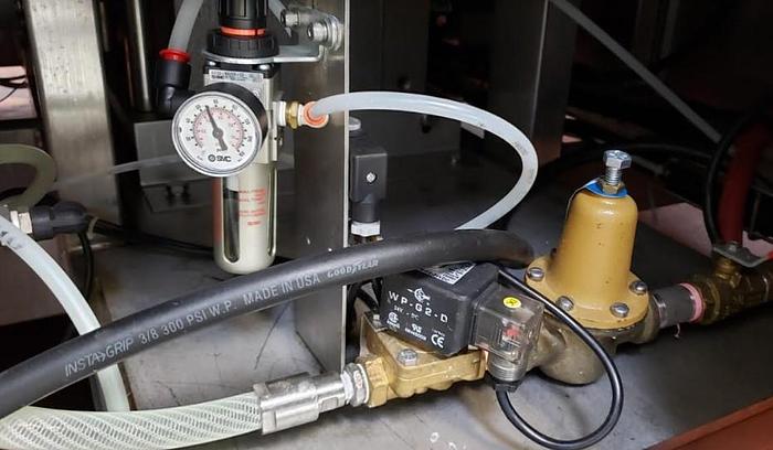 Used ZCX-3ZD Stand-Up Pouch Filler and Capping Machine