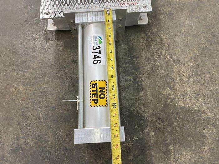 Used Vortex SA11-MG-RS Roller Gate Valve