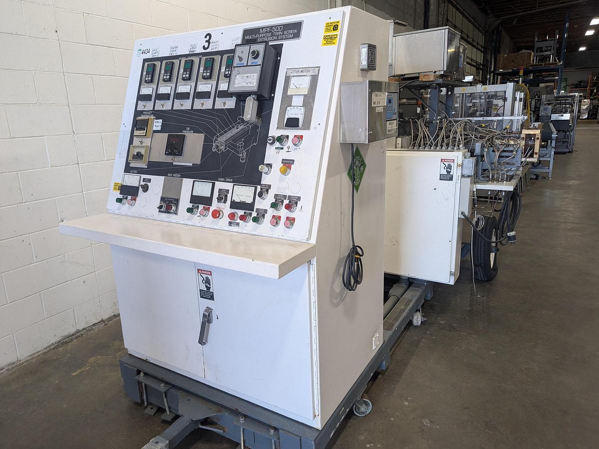 Used Baker Twin Screw Extruder
