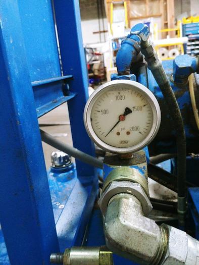 Used Cannon Cart Loader With Hydraulic Pump