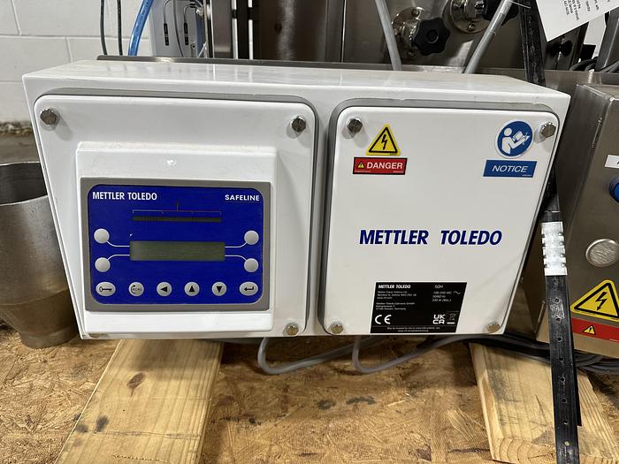 Used Mettler-Toledo Safeline GF Metal Detector
