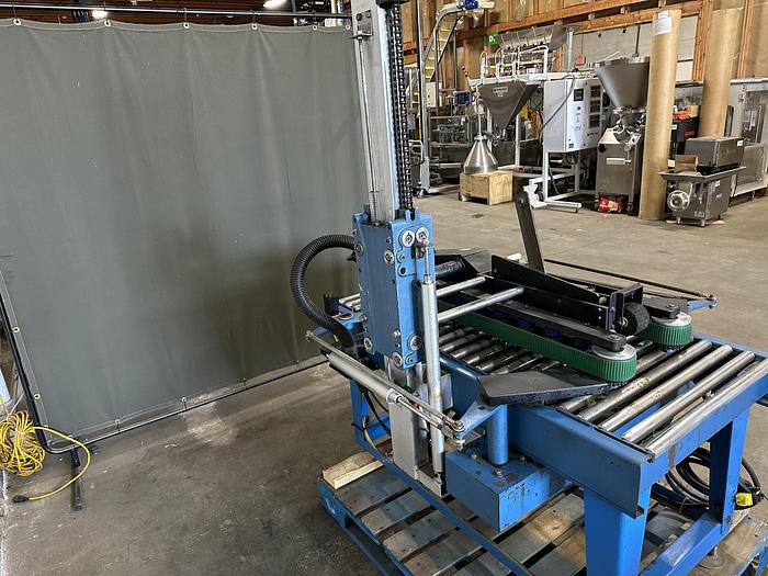 Used Automatic Top & Bottom Case Sealer