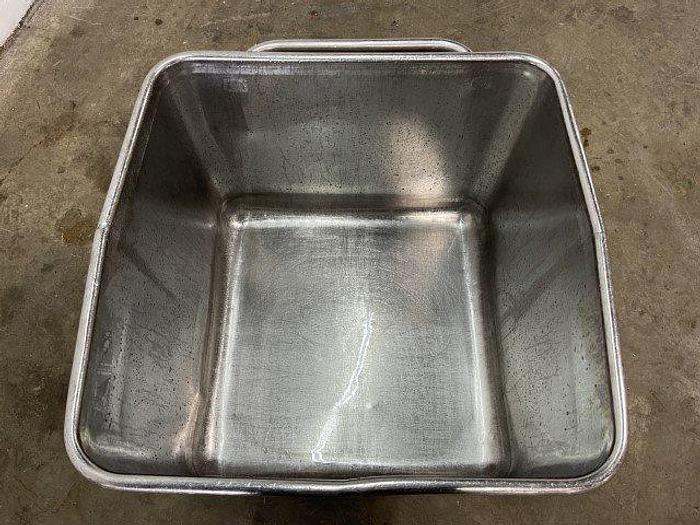 Used 200L Dump Buggy