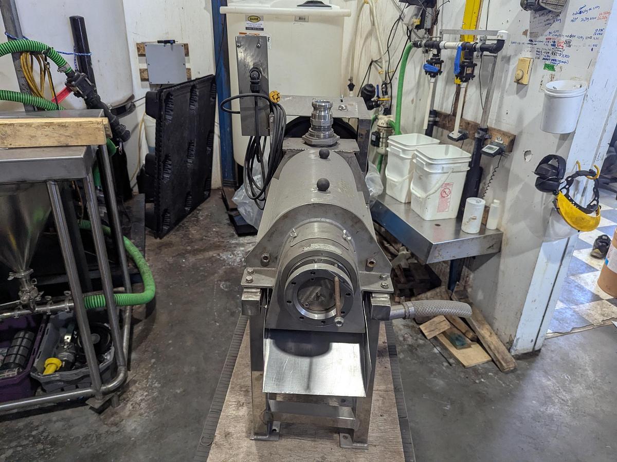 Used Industrial Spiral Juicer Extractor