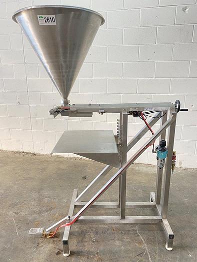 Used Unifiller SST Single Piston Depositor