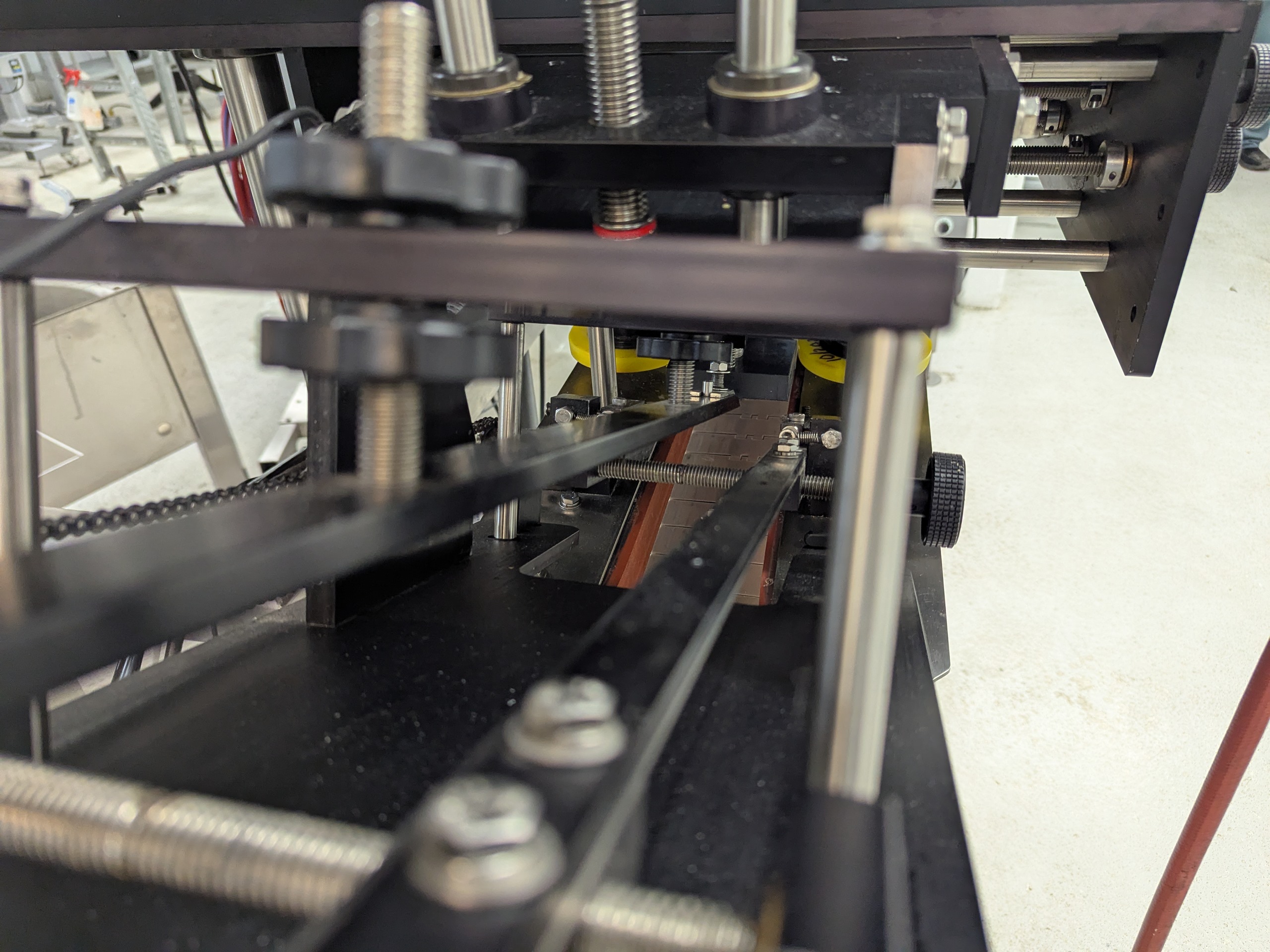 Used Apacks Spindle Capper and Cap Elevator