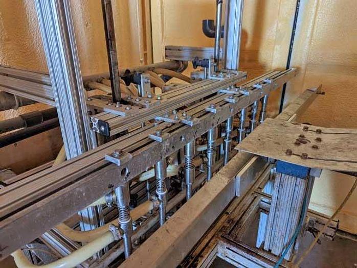 Used Equipment Express 8-Head Valve Filler