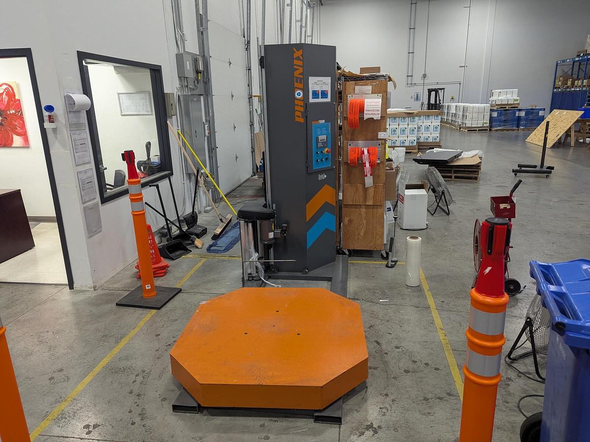 Used Phoenix PHP-2150 Pallet Wrapper