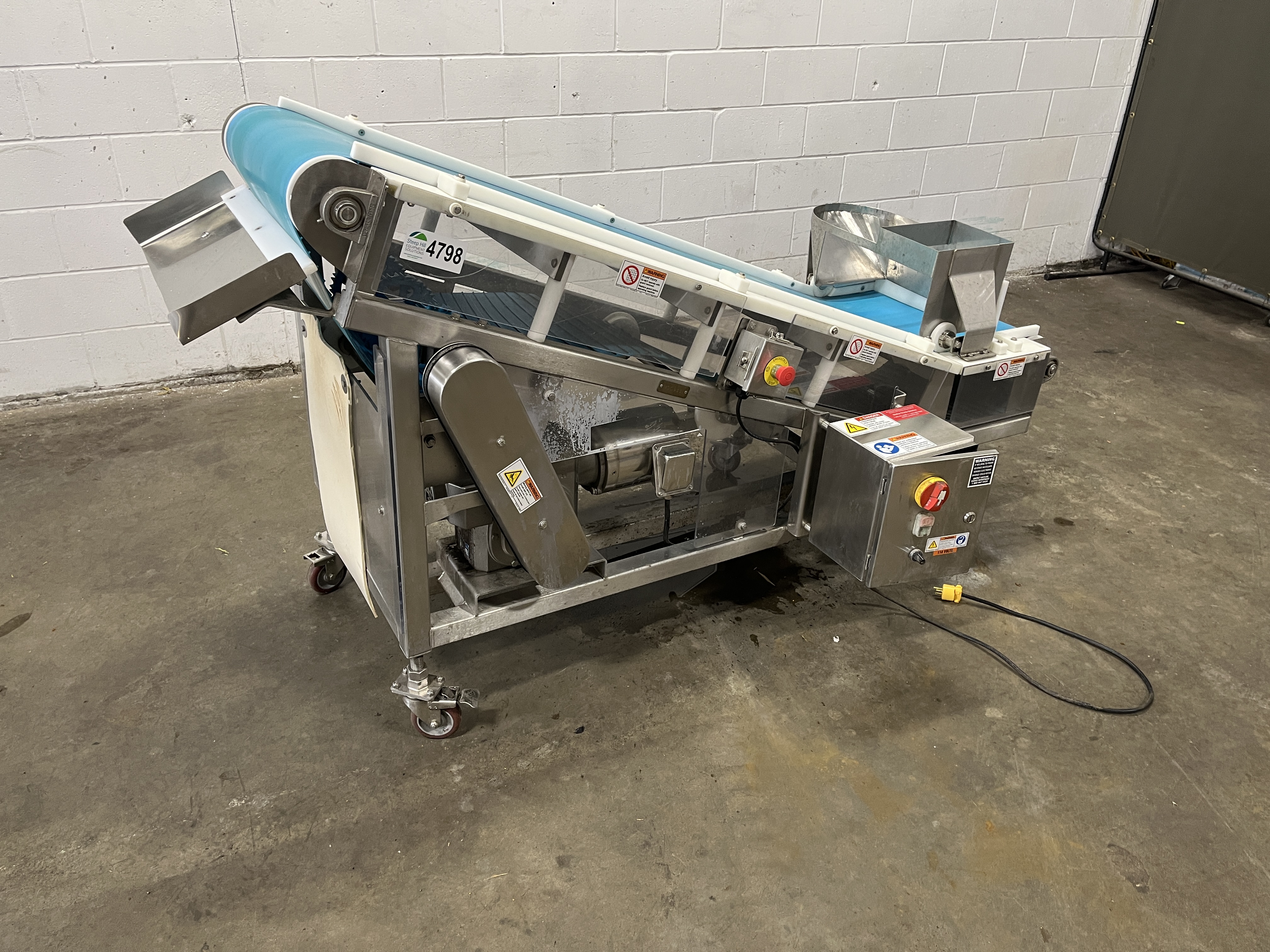 Used SafeLine Incline Conveyor Metal Detector