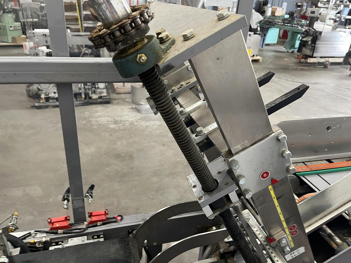 Used Thiele ZP30A Box Former