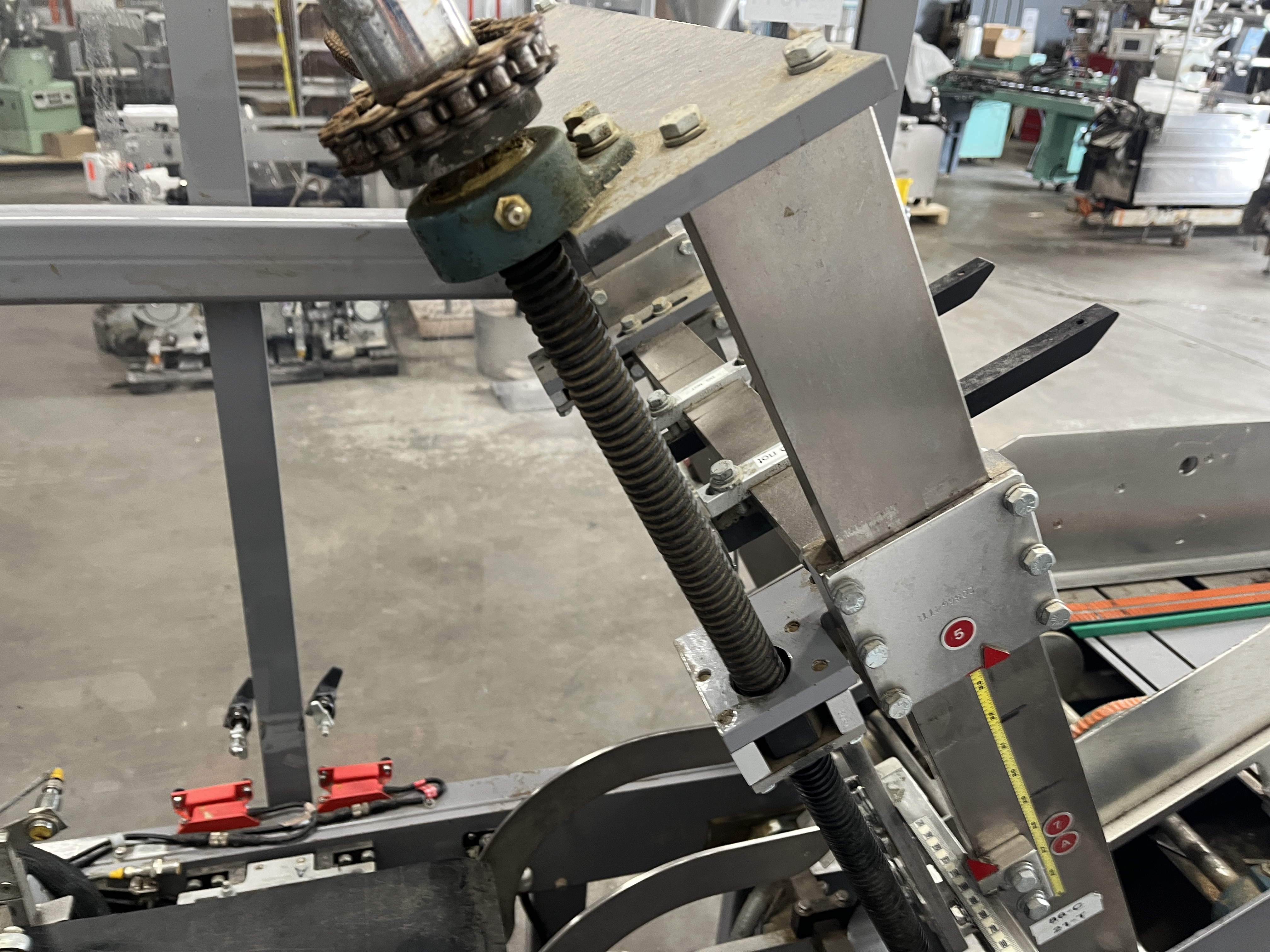 Used Thiele ZP30A Box Former