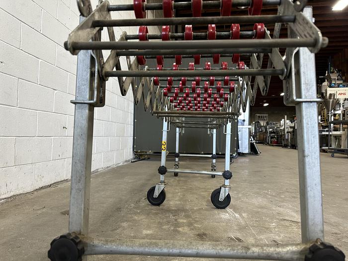 Used NestaFlex 226 Expandable Conveyor