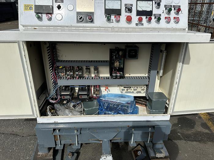 Used APV-Baker Perkins F23215 Twin Screw Extruder