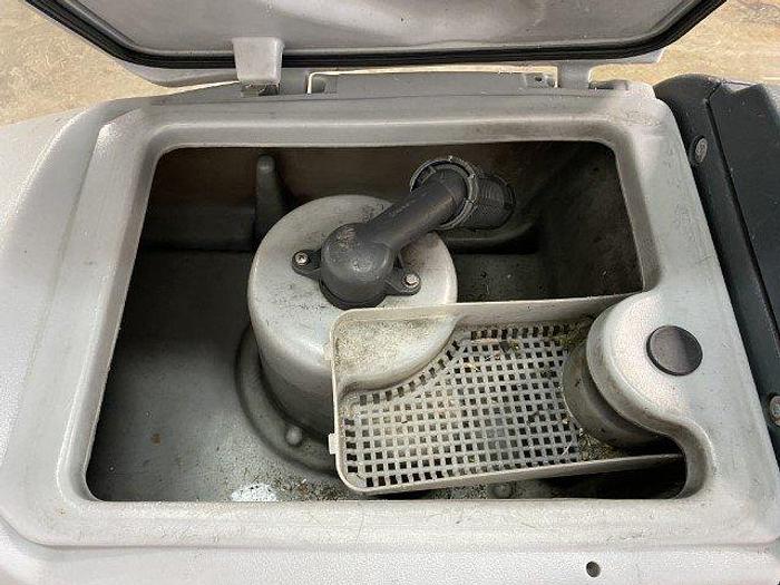 Used Advance SC750-28C Floor Scrubber