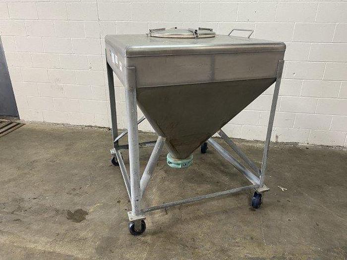 Used Mueller 23CF Hopper Tote
