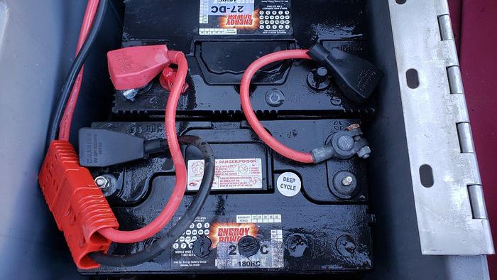 Used Minuteman E20 Floor Scrubber