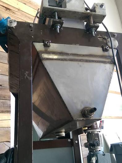 Used Chocolate Stringer