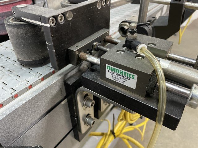 Used Avery Dennison ALS204 Label Applicator