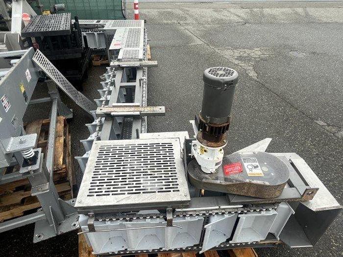 Used Smalley 16' High Bucket Lift Elevator