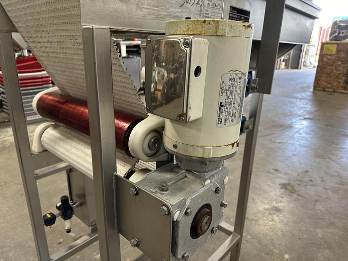 Used Metalcraft 4' Modular Belt Shuttle Conveyor