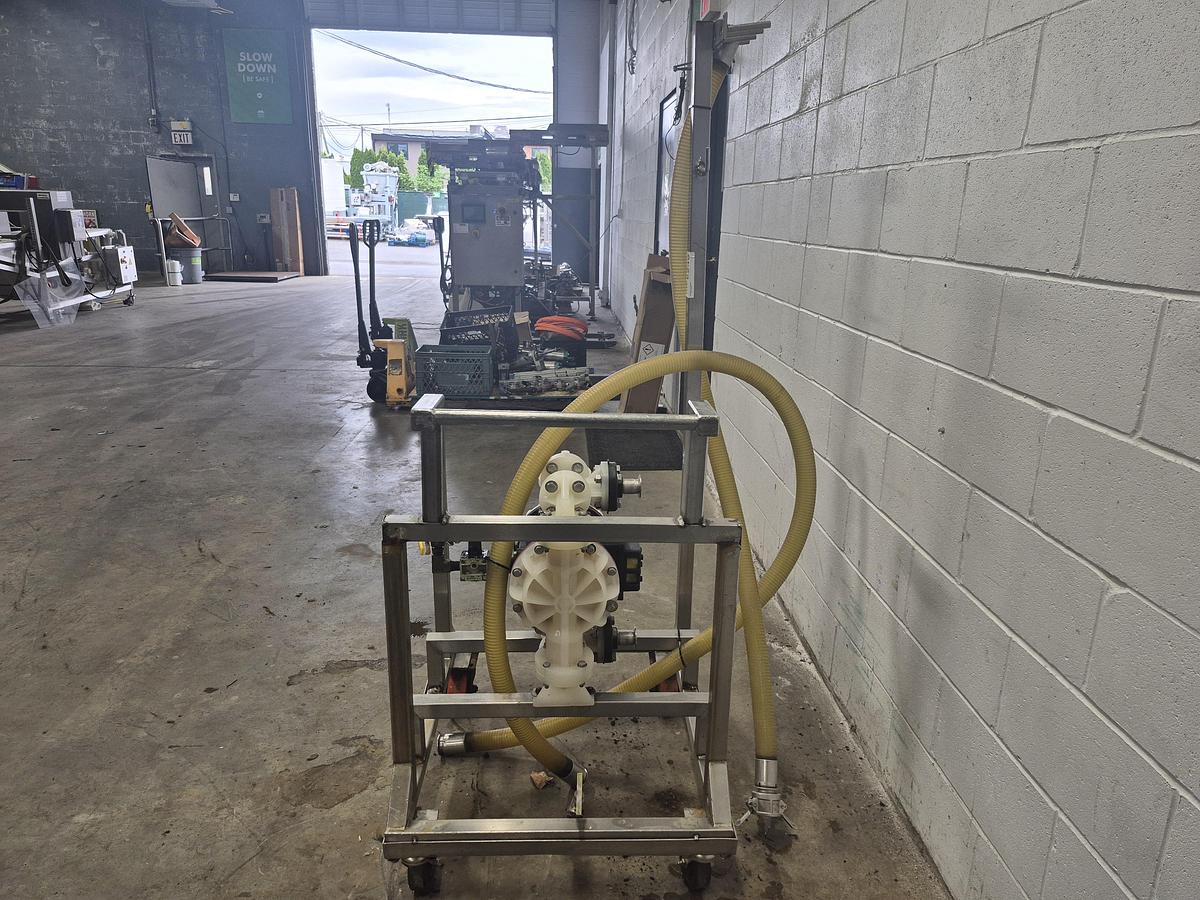 Used Sandpiper Air-Powered Double Diaphragm Pump