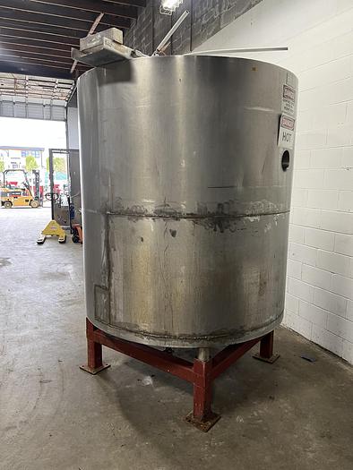 Used 1,000 Gallon SS Tank
