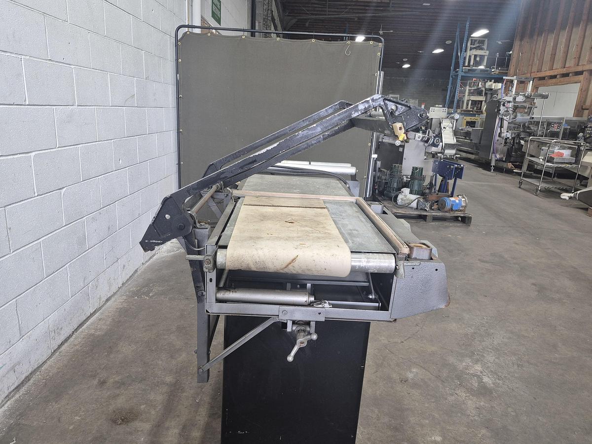 Used Clamco 5124 Manual L-Bar Sealer