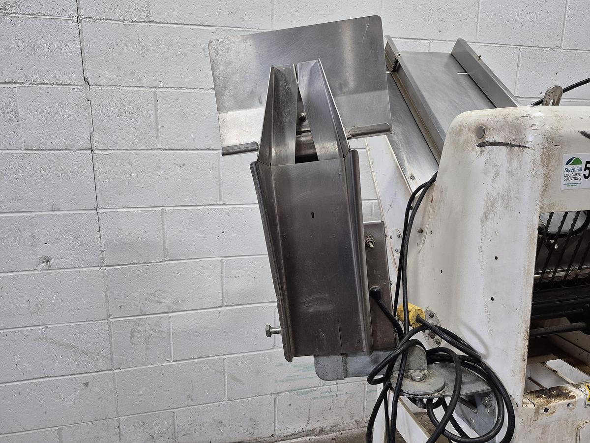Used Oliver 797-32 Bread Slicer with Mini-Vert Air Bagger Station
