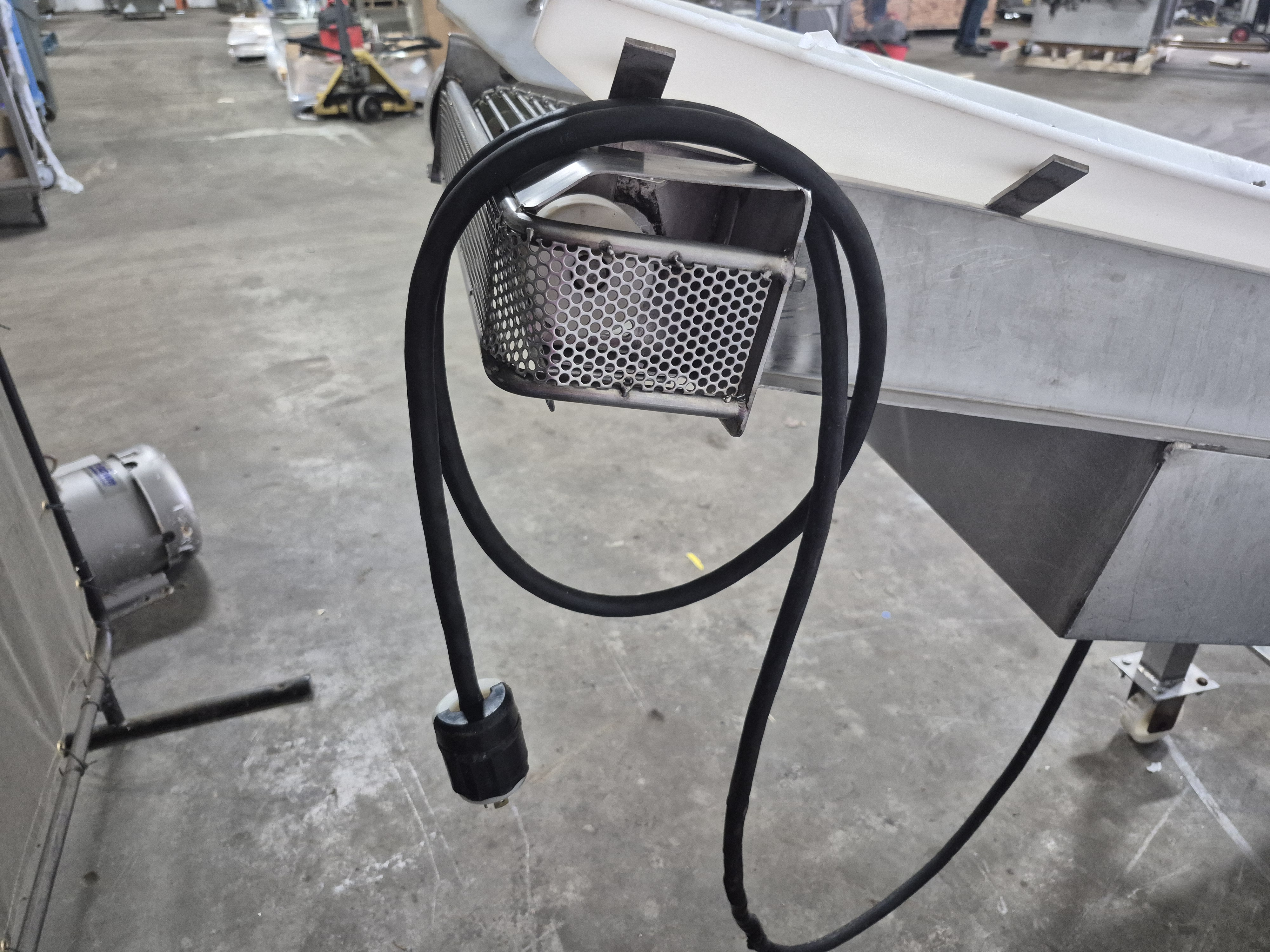 Used Incline Conveyor with Dump Tank