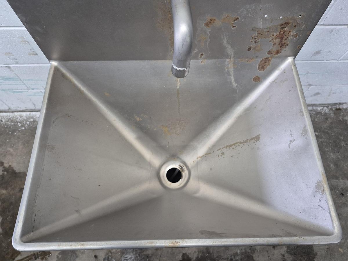 Used Roser SS Industrial Hand Wash Basin