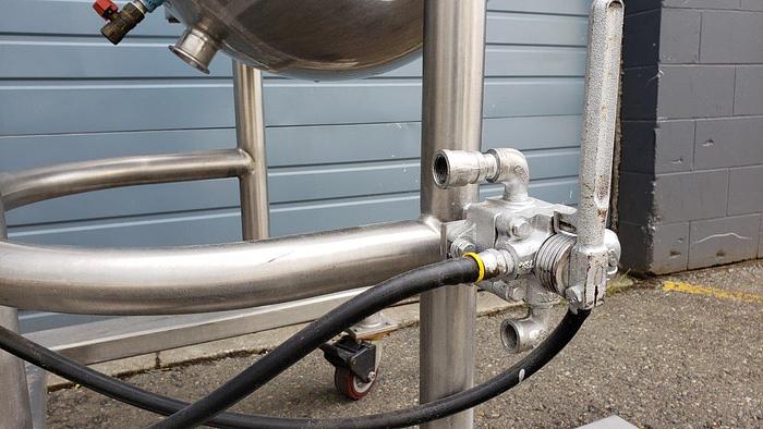 Used Groen Steam Jacketed Tilting Kettle with Scrape Surface Agitator