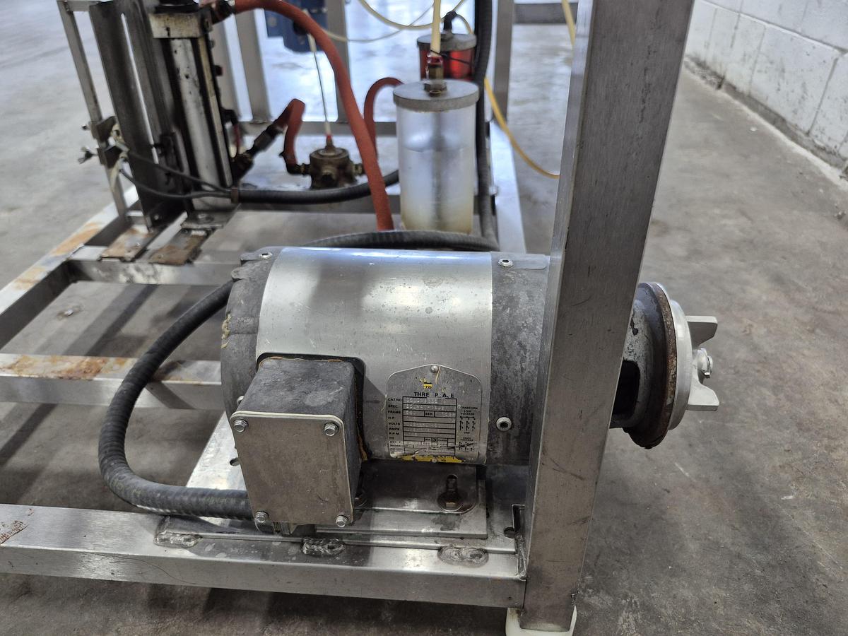 Used All-Fill Automatic Inline Single-Head Bottle Filler with Conveyor