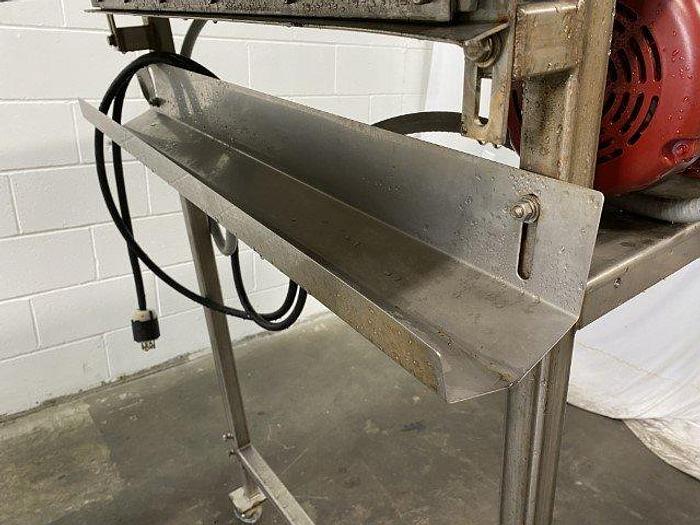 Used Crescent-Top Incline Conveyor