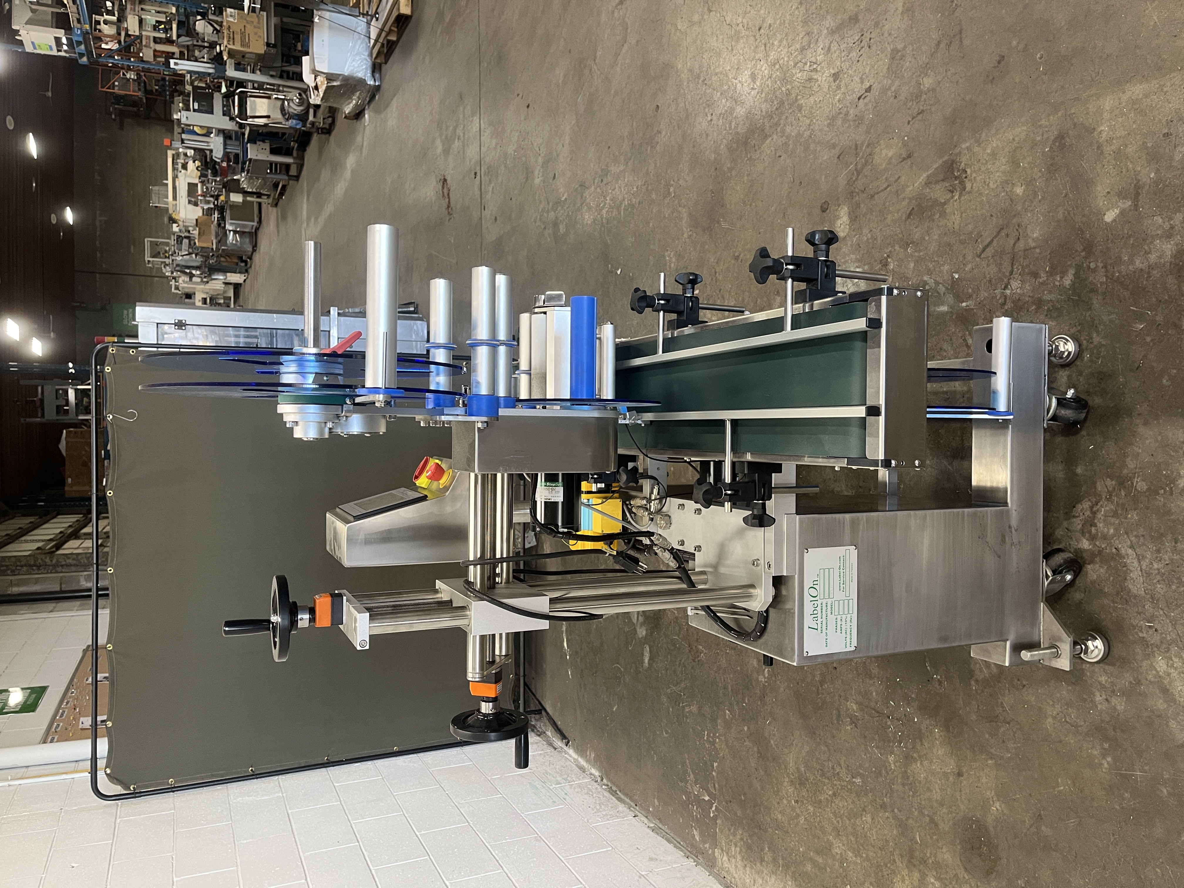 Used Label-on Basic 300 Labeling System