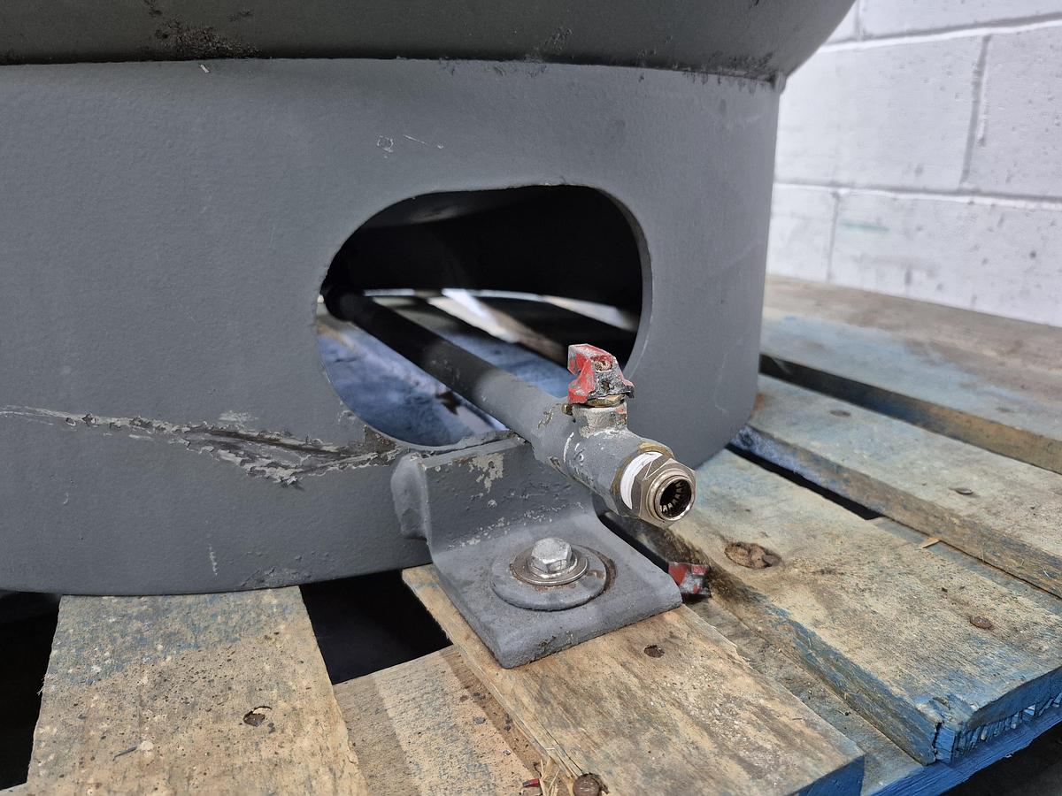 Used Buckeye Boiler Company 120-Gallon Vertical Air Receiver Tank