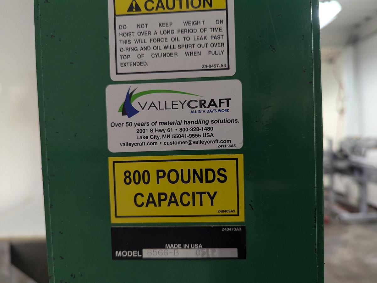 Used Bin Lift and Tipper (3 Available)