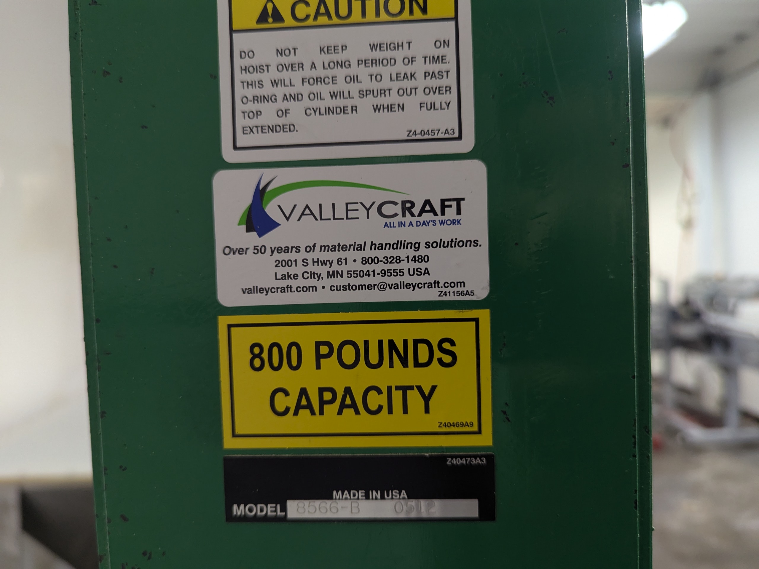 Used Bin Lift and Tipper (3 Available)