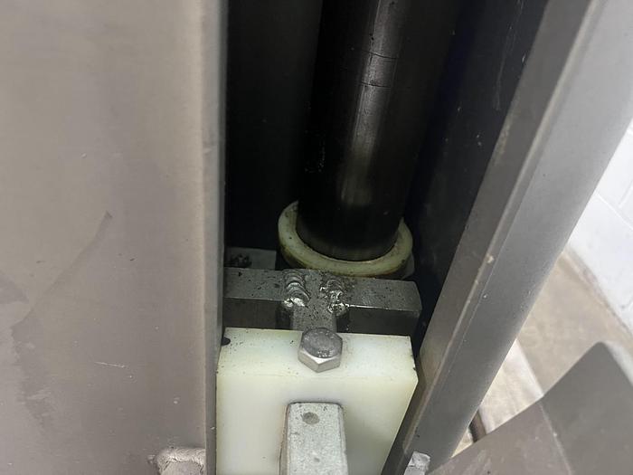 Used AMFEC 2-3 Column Buggy Dumper