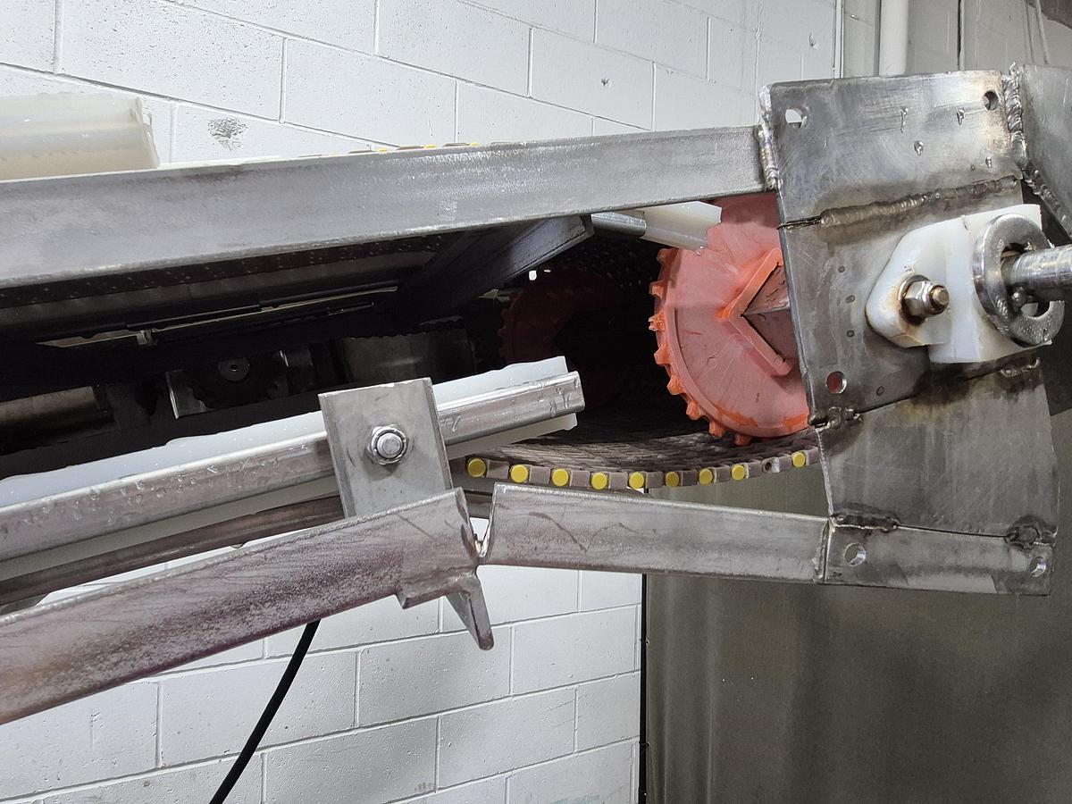 Used 13.5" Incline Modular Conveyor